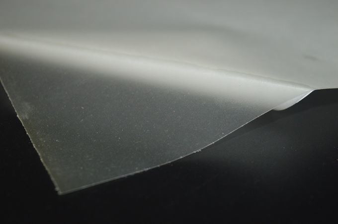 乳白色の半透明な0.03mmの厚さポリウレタンLeaterまたはTextlieの合成の生地10のための熱い溶解の接着剤のフィルム